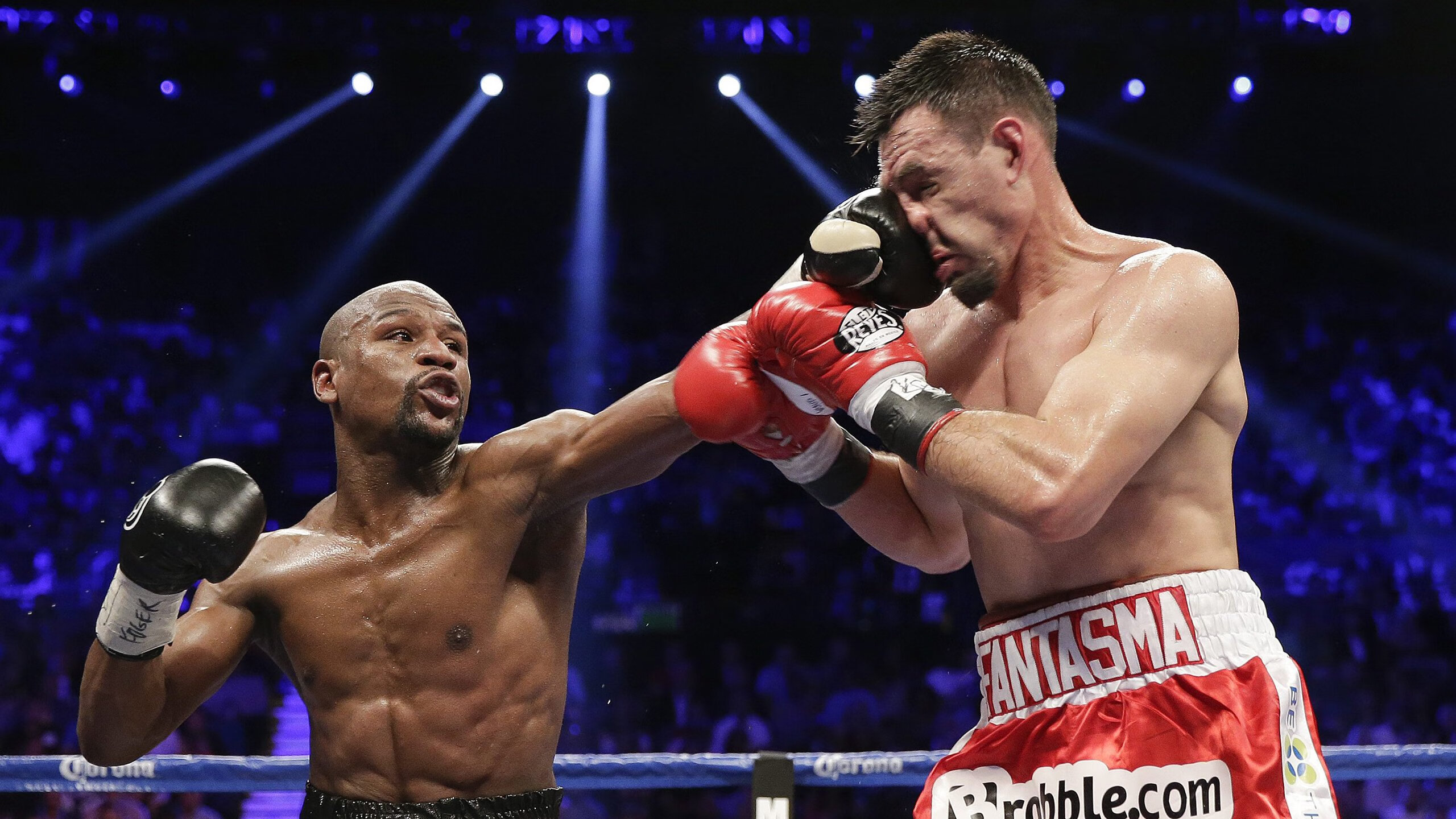 开云体育世界杯-芬兰最后时刻击败利物浦，凯塞多展现巨星价值，当北欧寒风吹散安菲尔德神话