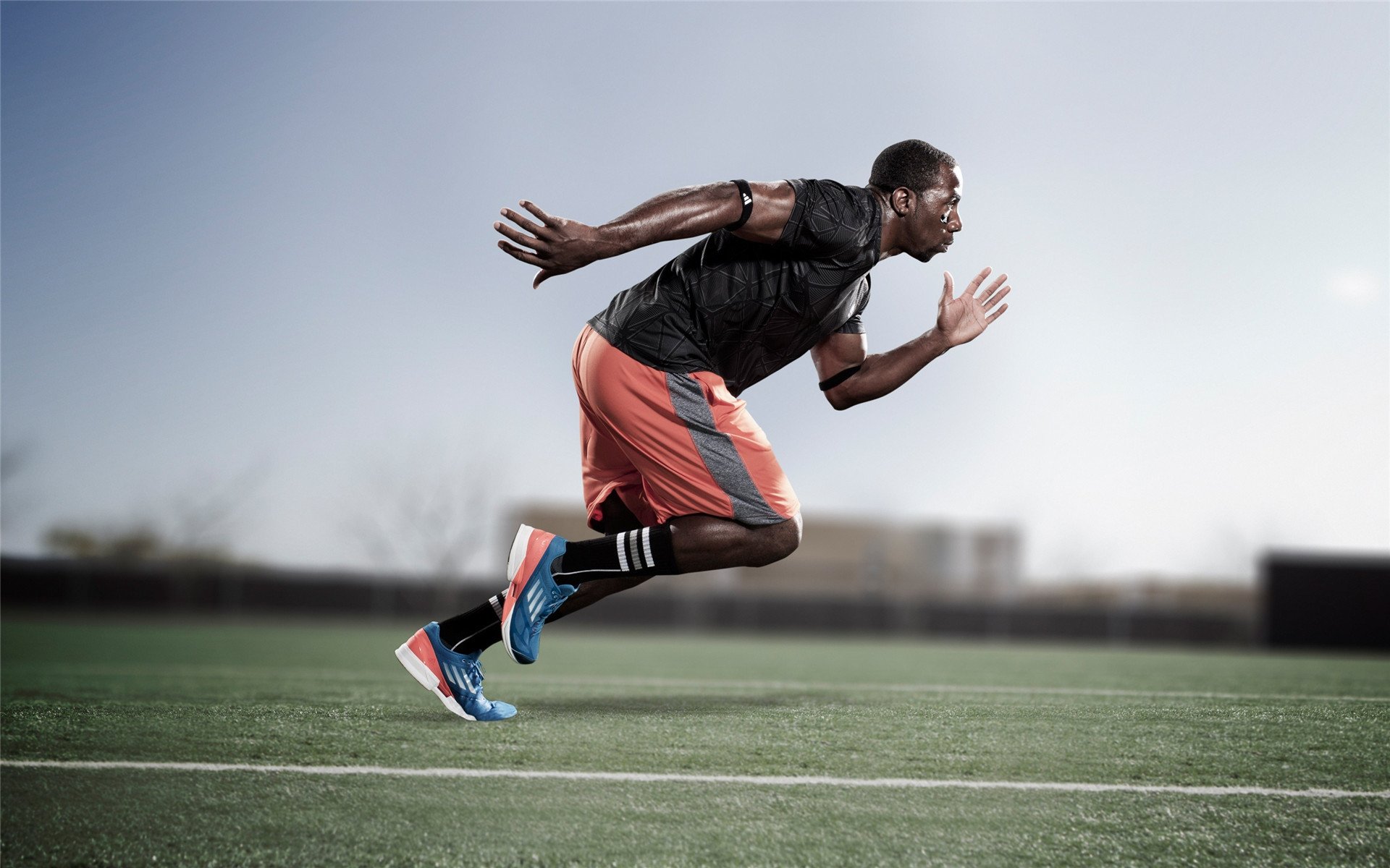 欧冠半决赛之夜，拉梅洛用魔法与坚韧，书写新王登基的序章